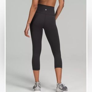 Lululemon cropped leggings